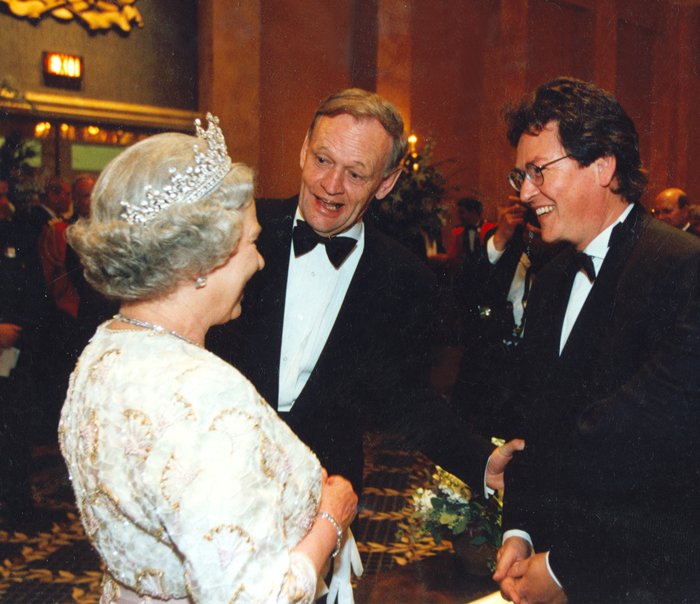Queen Elizabeth II, The Right Honourable Jean Chrétien, and Dr. Peter Simon.